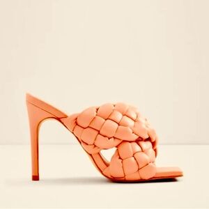 Tressu braided strap heeled sandal in a lovely peachy pink!